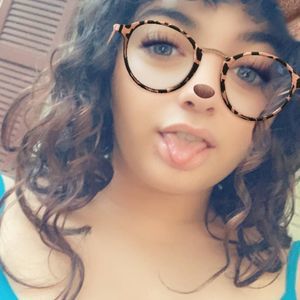 Meet your Posher, Hayley